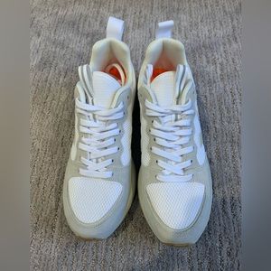 Veja Venturi Sneakers